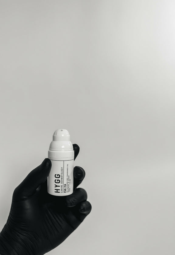 Fur Fix - black glove