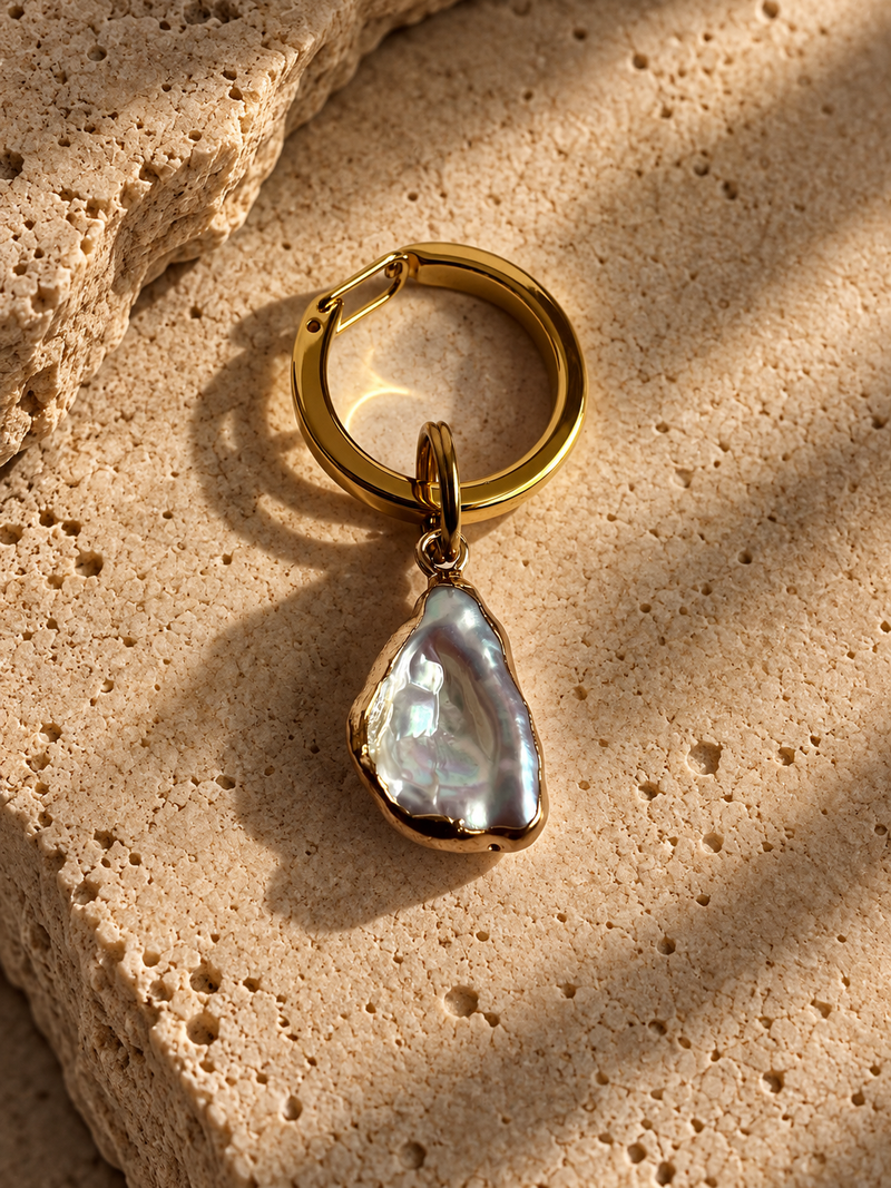 Oyster Pendant