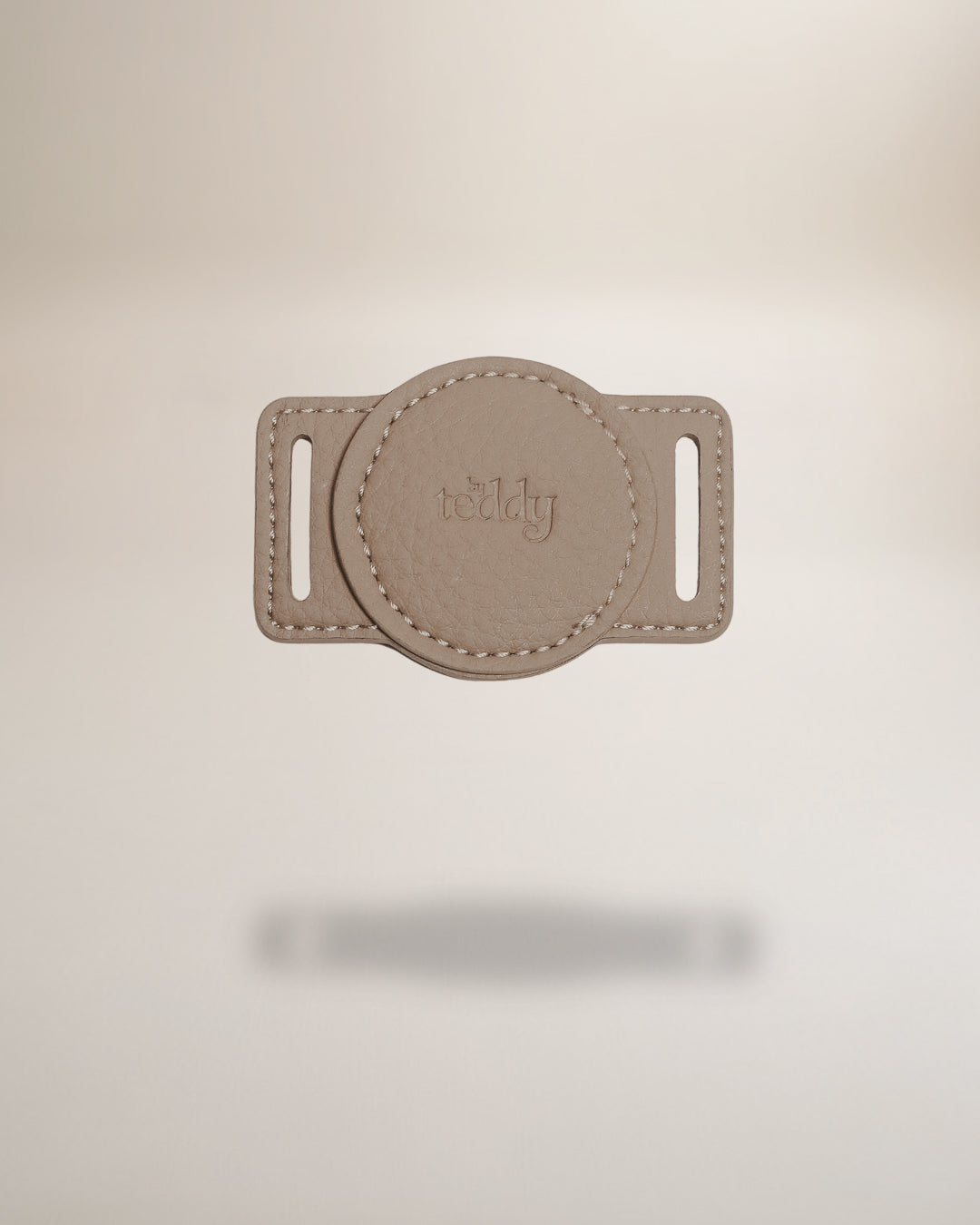 Hazelnut┃Studio AirTag Holder
