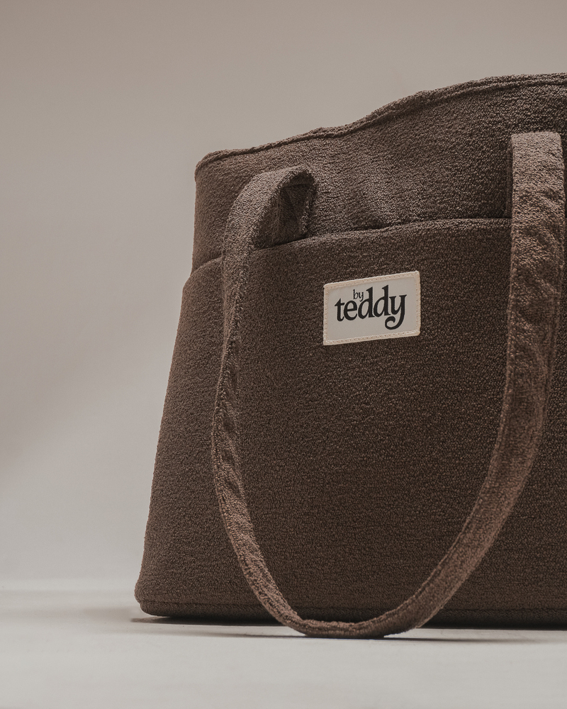 Chocolate┃The Bouclé Carrier
