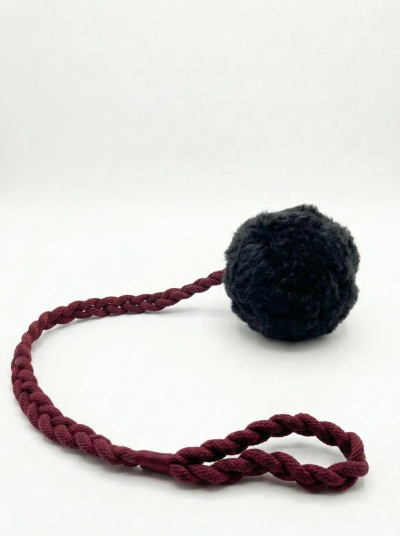 Wool Pom Tug Toy - Black - MellowConceptStore