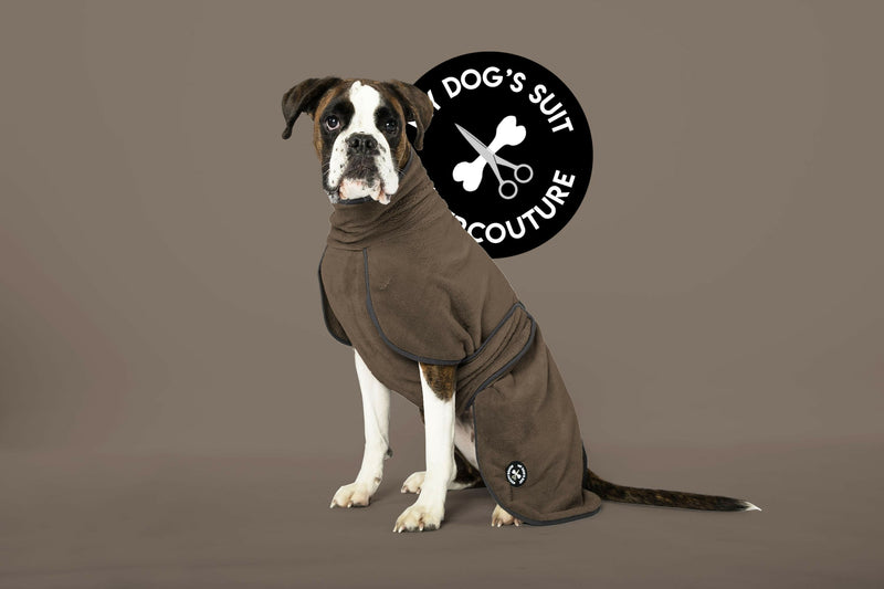 Towel_Truffle-Brown_Sitting_03_WEB