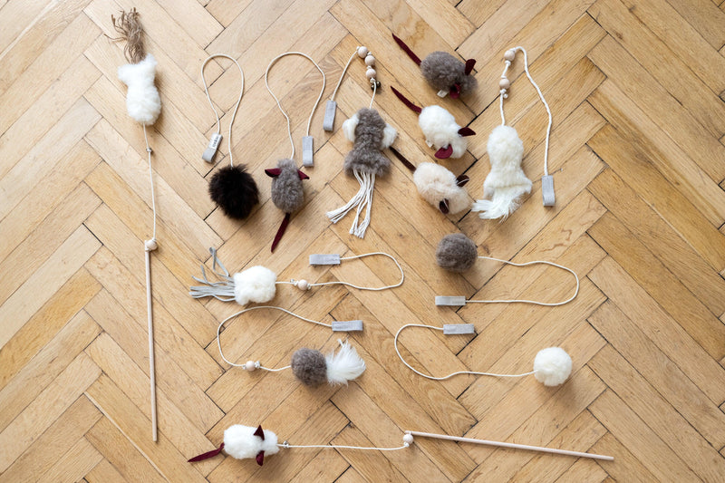 Natural Sheepskin Cat Toy: Ball - MellowConceptStore
