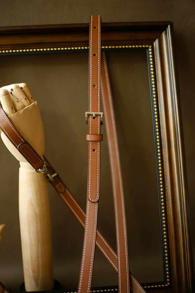 Multifunctional Two-Way Crossbody Leather Lead
